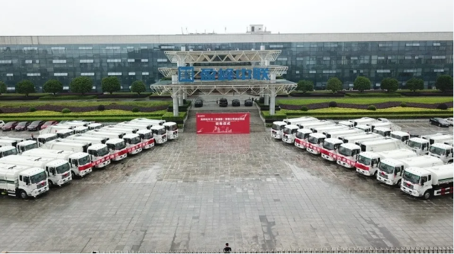 MK����������������װ����������կ��������һ��һ�𡱽���